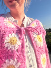 Last inn bildet i Galleri-visningsprogrammet, Daisy cardigan