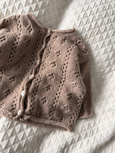 Last inn bildet i Galleri-visningsprogrammet, Pointelle Cardigan