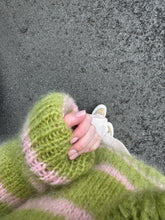 Last inn bildet i Galleri-visningsprogrammet, Monsoon sweater