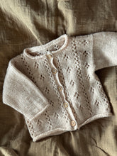 Last inn bildet i Galleri-visningsprogrammet, Pointelle Cardigan