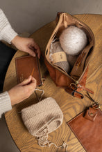 Last inn bildet i Galleri-visningsprogrammet, Project 13- Walnut/Gold