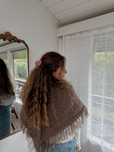 Last inn bildet i Galleri-visningsprogrammet, Poppy Poncho