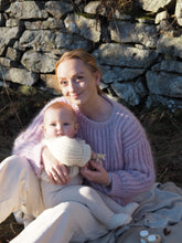 Last inn bildet i Galleri-visningsprogrammet, Hassel genser mini