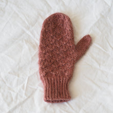 Last inn bildet i Galleri-visningsprogrammet, Valmuevotter