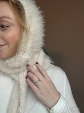 Last inn bildet i Galleri-visningsprogrammet, Basta bonnet
