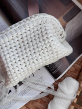 Last inn bildet i Galleri-visningsprogrammet, Classic Clutch
