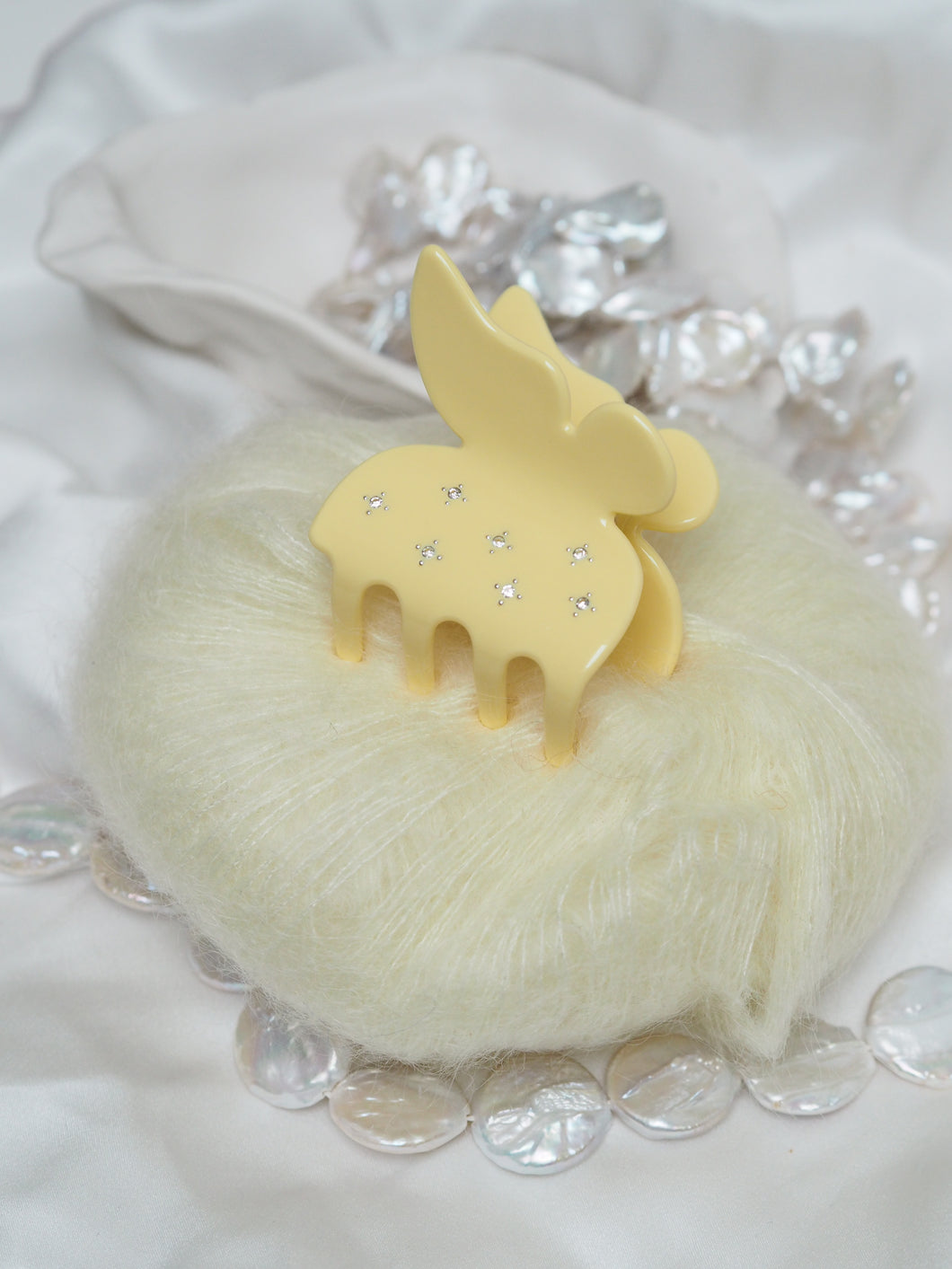 Sommerfugl- Butter yellow